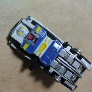 マシンロボ　パトカー　MR-13