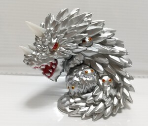 シルバードラゴン POP MART SHOCK Series 1 INSTINCTOY Silver Dragon アイス・ヴィンセント 限定 ソフビ／マーミット zollmen IZUMONSTER