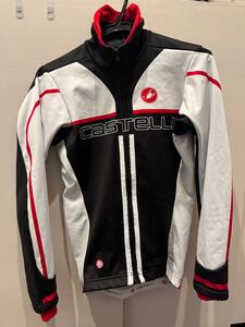 カステリ　冬用ジャケット　 CASTELLI 防風　裏起毛　冬用ジャージ　Sサイズ