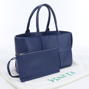 中古良品BOTTEGA VENETA マキシイントレチャートアルコ ブルー ランク：A us-2