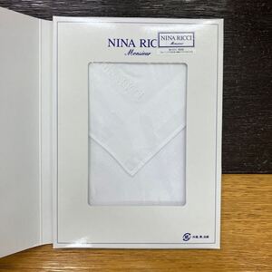 NINA RICCI ニナ リッチ ハンカチ ハンドタオル 未使用品