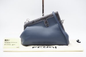 ☆安心の３大保証☆ Aランク ≪FENDI フェンディ/ショルダーバッグ≫ 8BP129 パイソン フェンディ ファースト スモール ブルー 送料無料