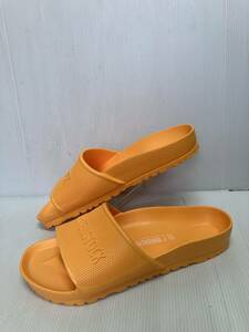 ●お買い得!BIRKENSTOCK　EVAサンダル　Zinna　1015486　イエロー系　40（26.0㎝）足にフィットして履き心地良　水にも強くアウトドアに