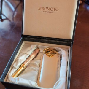 MIKIMOTO ミキモトミラー＆リップブラシキーホルダー