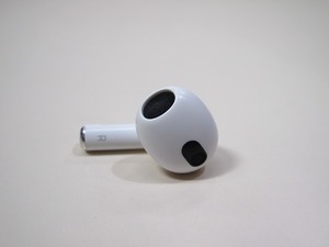 Apple純正 AirPods 第3世代 エアーポッズ MME73J/A 右 イヤホン 右耳のみ　A2565　[R]