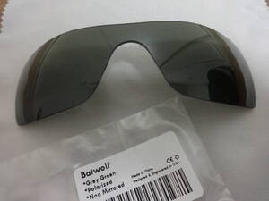 処分価格！！★オークリー　バットウルフ用 カスタム偏光レンズ　Batwolf grey green Color Polarized　★ BAT WOLF