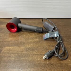 dyson ダイソン ヘアードライヤー HD03/F9J-JP-NAJ1882A 中古 レッド 2019年製? 動作品 ドライヤー (4-1