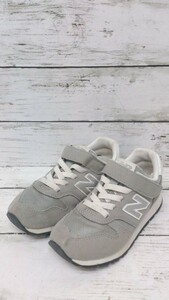 New Balance ニューバランス スニーカー NBJ-1094748 マジックテープ スエード ローカット 汚れ有 17.5㎝ グレー キッズ 1212000003885