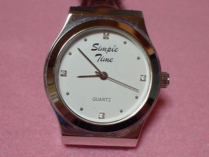 SIMPLE　TIME　腕時計　ホワイト