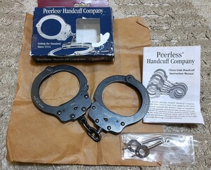 Pearlessピアレス 手錠 ハンドカフM701 ブルーPOLICE ポリス FBI 警察 実物