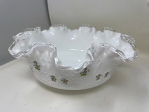 ◆FENTON　フェントン　ボウル　シルバークレスト　フリル　花柄　食器　皿　サラダボウル　菓子鉢　白　ホワイト　中古◆10584★