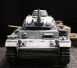 1/35 ドイツ軍 Ⅲ号戦車H型（金属砲身）1941モスクワ戦線 制作完成品