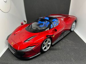 新品 1/18 フェラーリデイトナSP3 (シグネチャーシリーズ)メタリックレッド (並行輸入品)