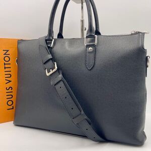 『極美品』LOUIS VUITTON ルイヴィトン タイガ アントン ブリーフケース ビジネスバッグ 2way A4 PC 収納 ブラック 黒 近年モデル メンズ