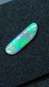 No.619 ボルダーオパール 遊色効果 シリカ球 10月の誕生石 天然石 ルース 蛋白石jewelry opal ジュエリー 宝石