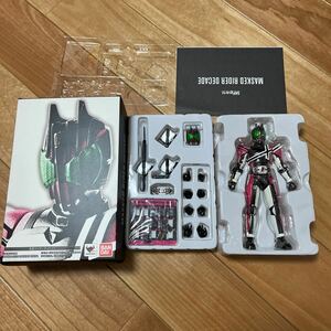 S.H.フィギュアーツ 仮面ライダーディケイド （真骨彫製法）　開封品