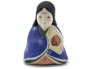 【古玩具】土人形　やさしいお顔　『お姫様』6.7cm　　コレクター放出/伝統工芸品/郷土玩具/縁起もの　　O0305D