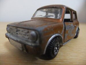 Ｄｉｎｋｙ　ＴＯＹＳ　ＭＩＮＩ　ＣＬＵＢＭＡＮ　茶メタ　長さ約８０ｍｍ