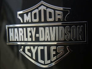 Harley Davidsonバー＆シールド金属製エンブレム切文字デカール ステッカー 定型送料無料
