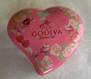 ７９２２　空き缶　GODIVA ピンク　ハート