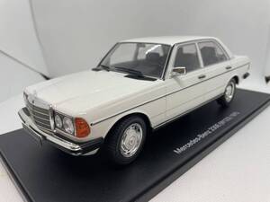 KK 1/18 メルセデスベンツ Mercedes-Benz 230E W123 1975 ホワイト J05-05-020