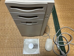 Macintosh Quadra 840AV（ジャンク扱い、元箱あり）+Radius StudioArray（専用カードソフト付）送料込み