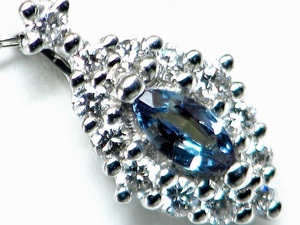 【宝石屋本舗】天然アレキサンドライト0.10ct　ダイヤモンド0.15ct　PT950ネックレス（GRJソーティング（検査証）付