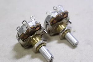 USA　米国　CTS　バーニア機構付き　500kΩ　Pot ボリューム　10.5回転　ビンテージ品　2個セット　