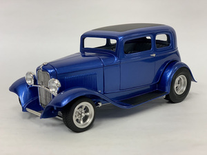 32 Ford Vicky フォード 1/25 amt＊デュース Deuce ホットロッド Rat Hot Rod ムーンアイズ MOONEYES ストリートロッド ハイボーイ Revell