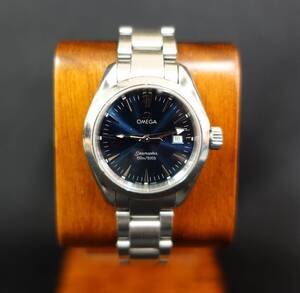 稼働　OMEGA オメガ　150M/500ｆｔ　2577.80　シーマスター　アクアテラ　Seamaster Aqua Terra クオーツ　ネイビー　ブルー文字盤 