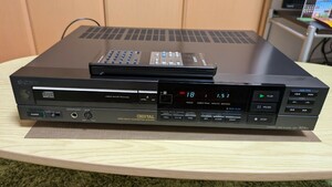 SONY　銘機!　CDP-303ES 作動しますが現状品です!