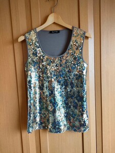 イタリア エレオノラ アマデイ レディース ゴールド スパンコール ノースリーブ Italy ELEONORA AMADEI Gold Sequin Sleeveless Top Women