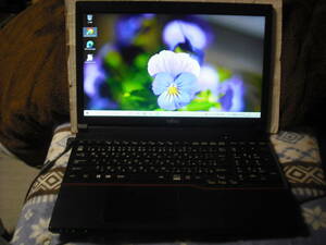 富士通 LIFEBOOK A553/H 　Win10 Home 64bit　Intel Celeron 1000M 1.80GHz　4GB 320GB　15.6型　ブラック系　Li-Office　AC付 ◇p1188◇