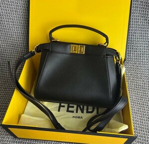 ★新品★FENDI ピーカブー レギュラー 2WAY ショルダーバッグ