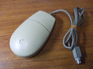 M33　Apple アップル Desktop Bus Mouse Ⅱ M2706 PS/2接続マウス　中古　未確認　現状品　２