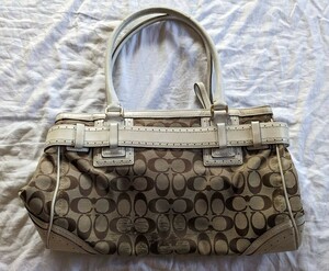 COACH/コーチ　ハンドバック　トートバック　シグネチャー　総柄　高級タイプ　中古品