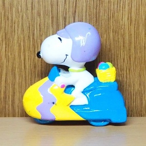 スヌーピー　フィギュア　イースター　バイク　PVC　エッグ　ピーナッツ　SNOOPY　アメトイ