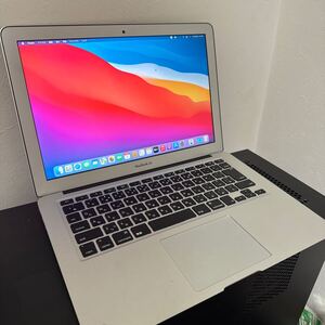 MacBook Air 13-inch 2017 SSD128GB　メモリ8GB Core i5 中古品 