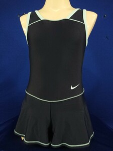 ka_5999s ★定形外 配送★ NIKE ナイキ 光沢 ネイビー 水色パイピング ショートパンツタイプ 競泳水着 120