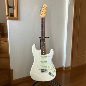 Fender Japan hybrid Stratocaster ストラトキャスター 