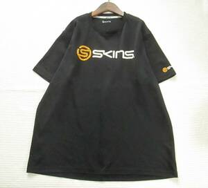 スキンズ skins 大きいサイズ XA ☆ ストレッチ スポーツ トレーニング 半袖 Tシャツ デサント製 ☆ 黒 ブラック