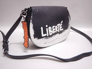 未使■■LiBERTE リベルテ レザーショルダーバッグ　ポシェット ブラック黒■