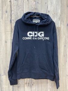  〈N4180-①〉CDG COMME des GARCONS コムデギャルソン パーカー ネイビー Mサイズ 古着 