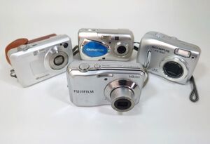 【1台動作OK】 デジタルカメラ　４台 まとめて　FUJIFILM AV240 CASIO EX-Z750 OLYMPUS μ-10 DIGITAL FE-100　デジカメ　G250107532