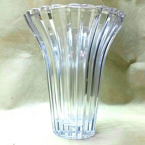 【フラワーベース】★薄紫色 花瓶★花器 インテリア クリスタル ガラス　グラス オブジェ 置物