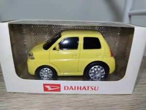 ダイハツエッセ　プルバックカー ミニカー