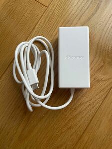 中古 docomo ドコモ セレクト ACアダプタ 08 充電器 USB タイプC コネクタ 高速充電 45W スマホ 急速 純正品 即決 ACアダプター08 android