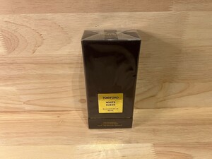 トムフォード　TOM FORD 香水　ホワイトスエード　オードパルファム　スプレィ　フレングラス　100ml 未使用