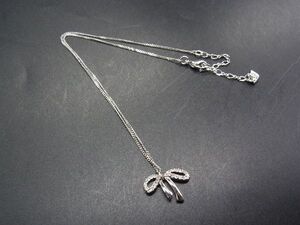 SWAROVSKI スワロフスキー ラインストーン リボンモチーフ ネックレス ペンダント アクセサリー シルバー系 DH1652