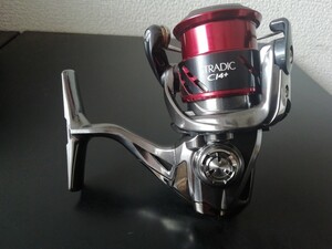 美品 SHIMANO 16ストラディックCI4+ C2000S 渓流 トラウト シマノ